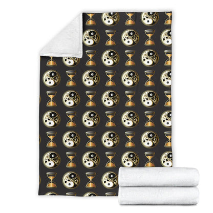 Yin Yang Skull Themed Design Print Fleece Blanket
