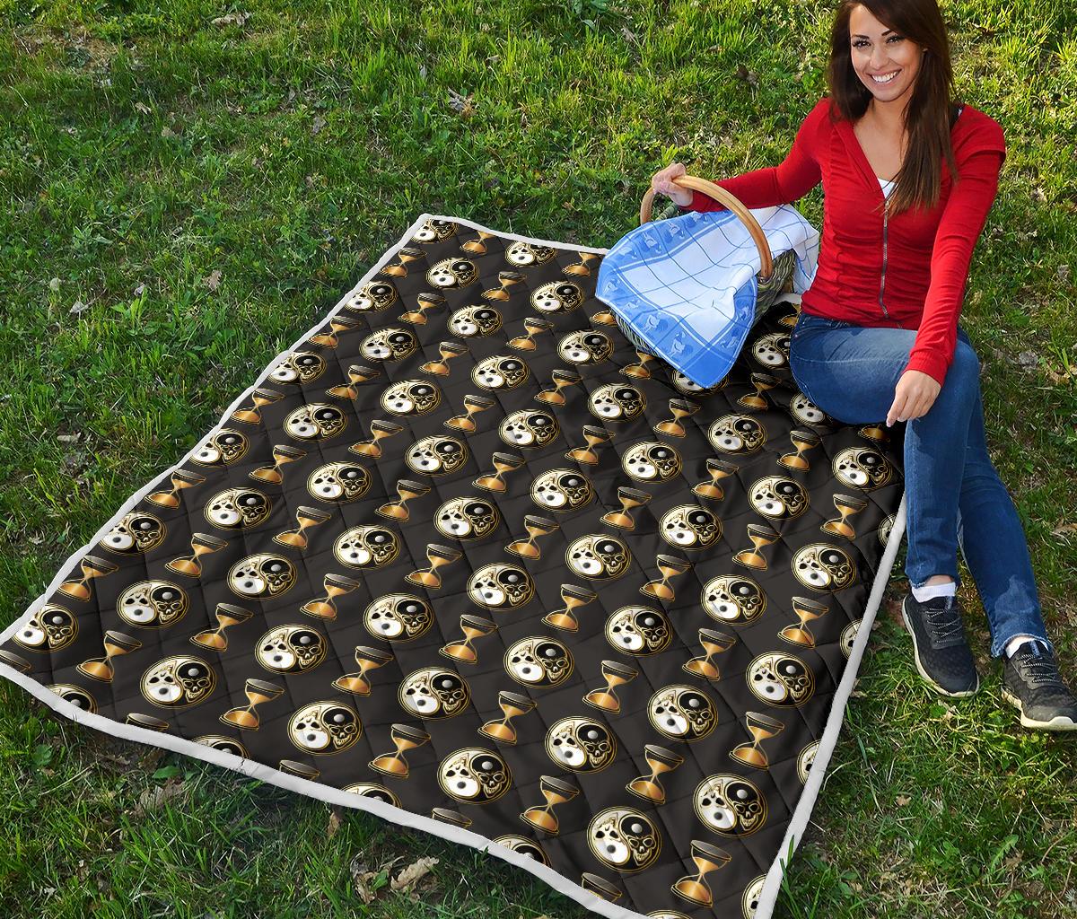 Yin Yang Skull Themed Design Print Premium Quilt-JTAMIGO.COM