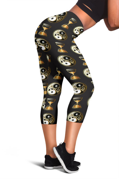Yin Yang Skull Themed Design Print Women Capris