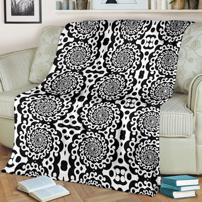 Yin Yang Spiral Design Print Fleece Blanket