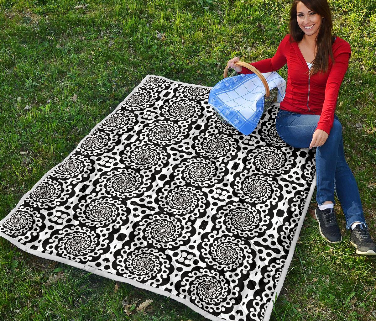 Yin Yang Spiral Design Print Premium Quilt-JTAMIGO.COM
