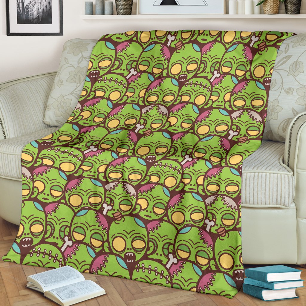 Zombie Head Design Pattern Print Fleece Blanket