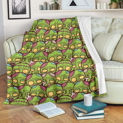 Zombie Head Design Pattern Print Fleece Blanket