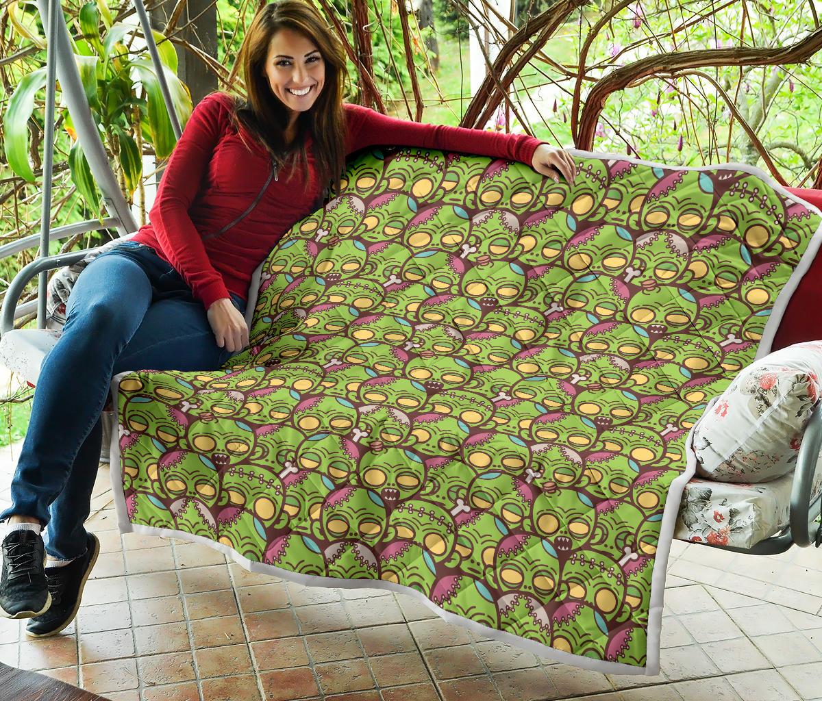Zombie Head Design Pattern Print Premium Quilt-JTAMIGO.COM